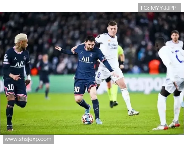 世界杯球星踢足球命中率分析：谁的射门最准谁的表现最稳定