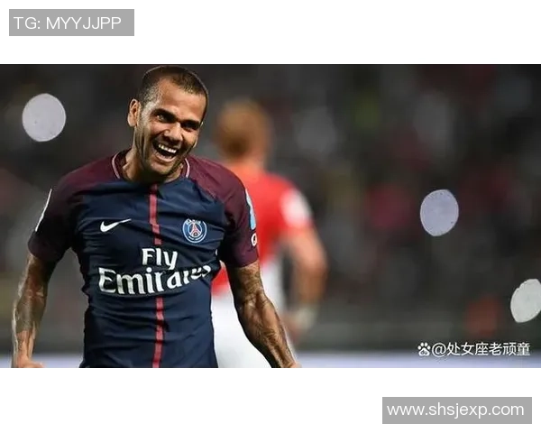 世界顶级十号足球后卫球星排名及其历史影响力分析